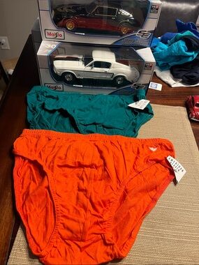 Bogo #87.  American 🇺🇸 heaven Hanes Men's  bikini Briefs - 🩲 - 2-Pack